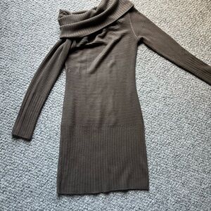 Brown Off-Shoulder Ribbed Dress